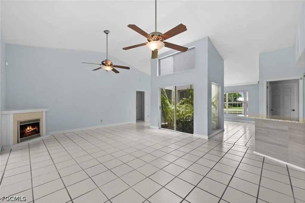 7305 Constitution Circle Fort Myers FL 33967