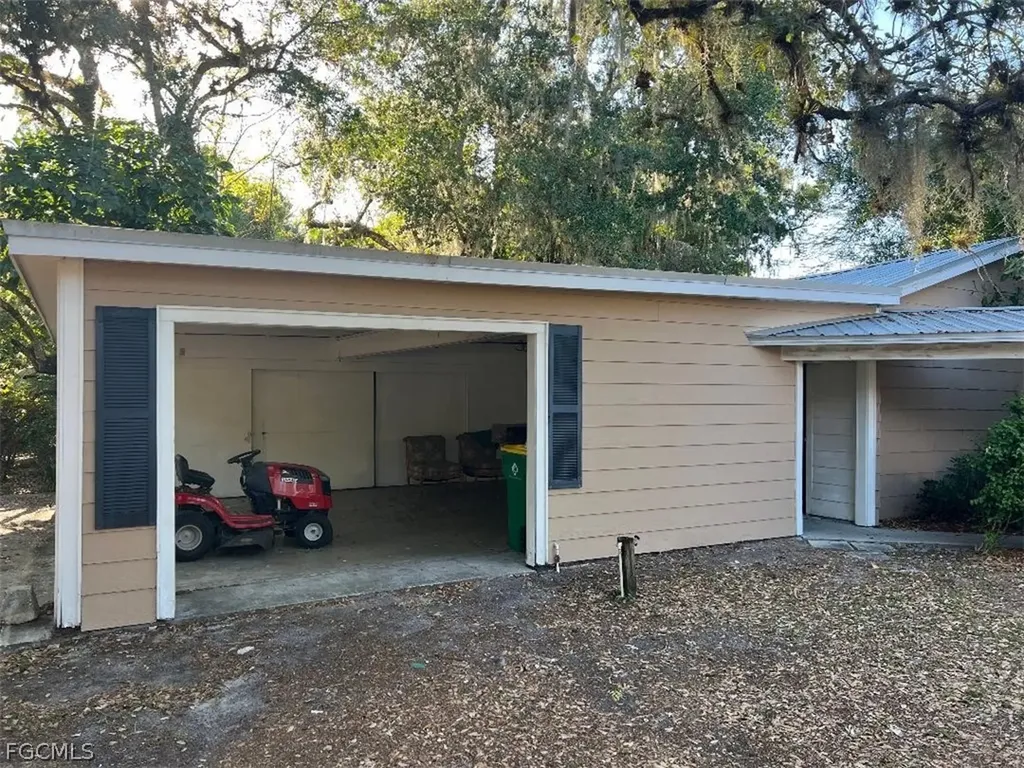 200 Riverview Drive Labelle FL 33935