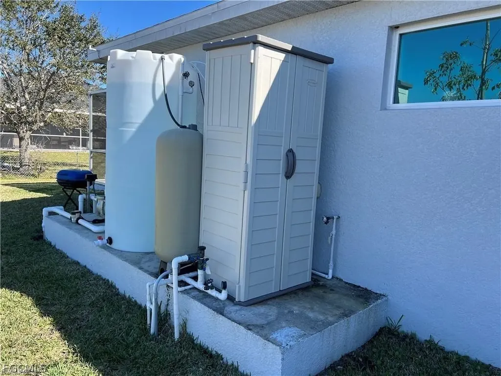 4211 NE 19th Avenue Cape Coral FL 33909