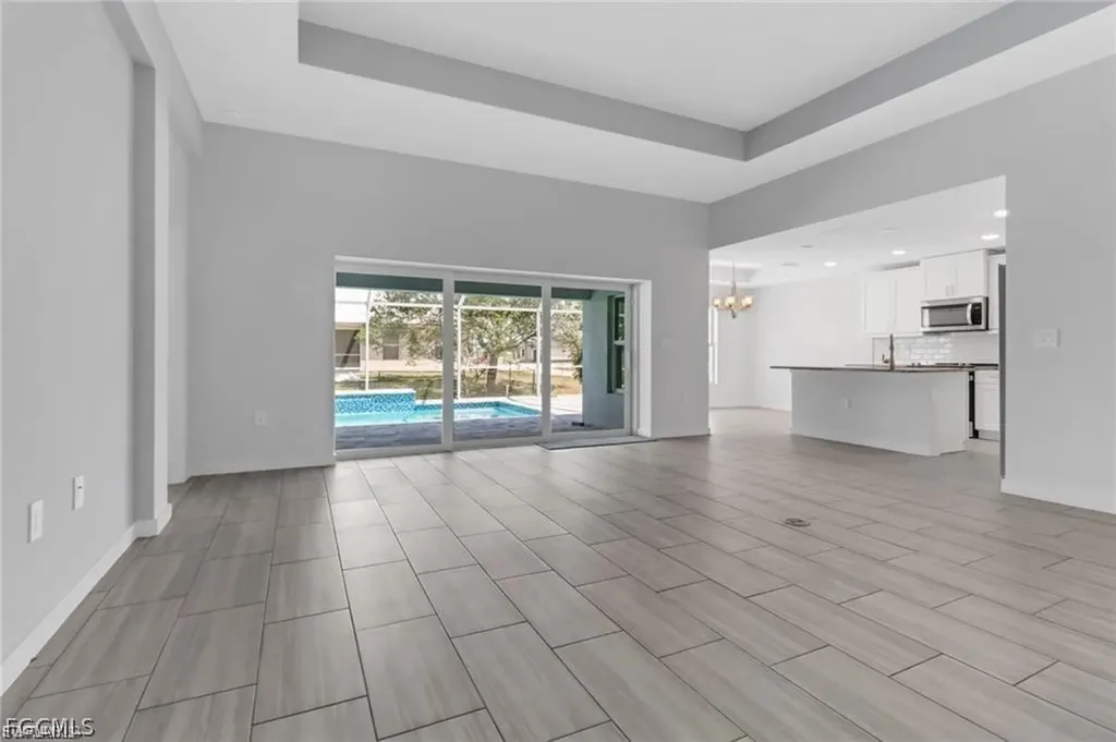 4211 NE 19th Avenue Cape Coral FL 33909