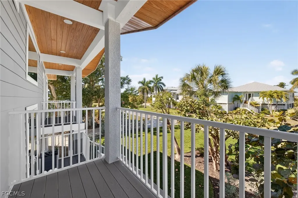 3354 Barra Circle Sanibel FL 33957