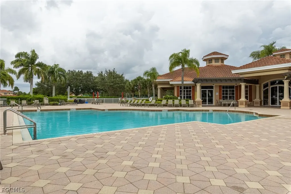 5550 Berkshire Drive Fort Myers FL 33912