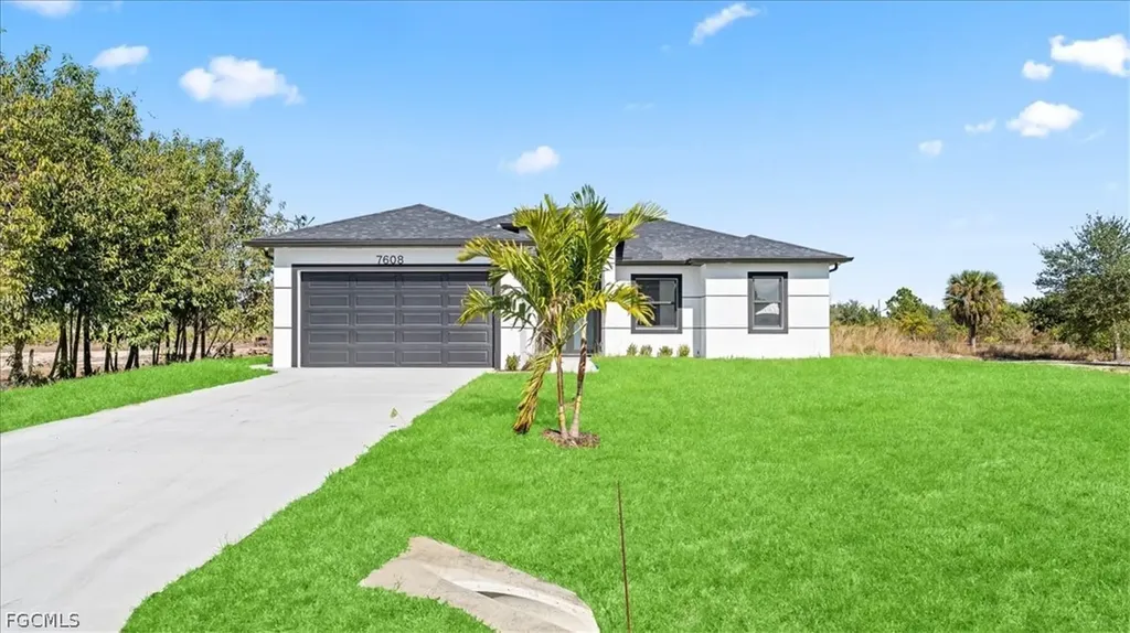 7608 8th Place Labelle FL 33935