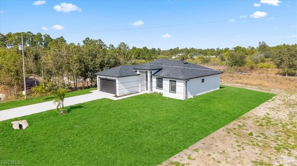7608 8th Place Labelle FL 33935