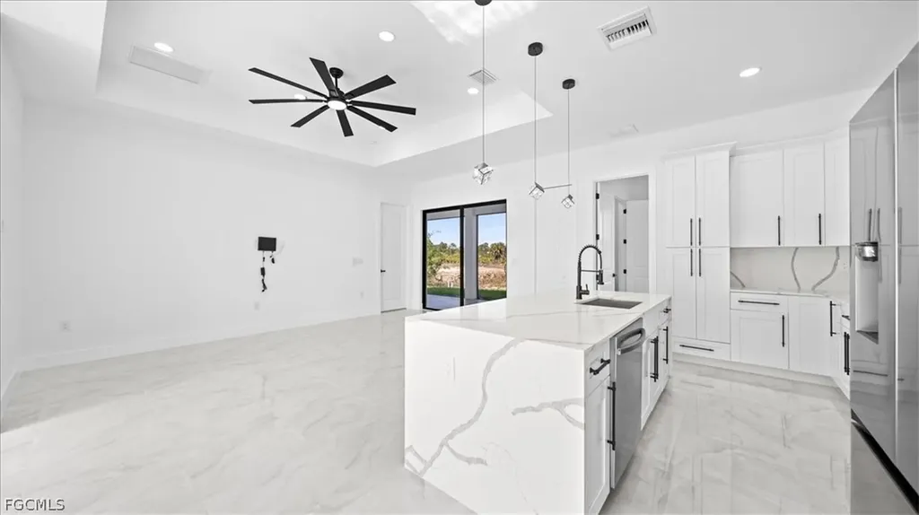7608 8th Place Labelle FL 33935