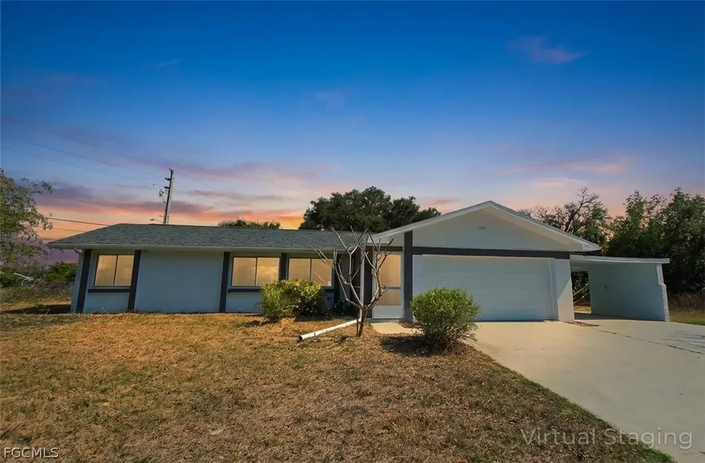4289 Yucatan Circle Port Charlotte FL 33948