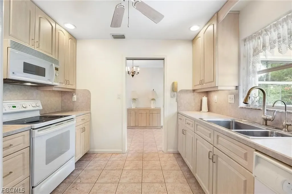 2030 Fort Denaud Road Labelle FL 33935