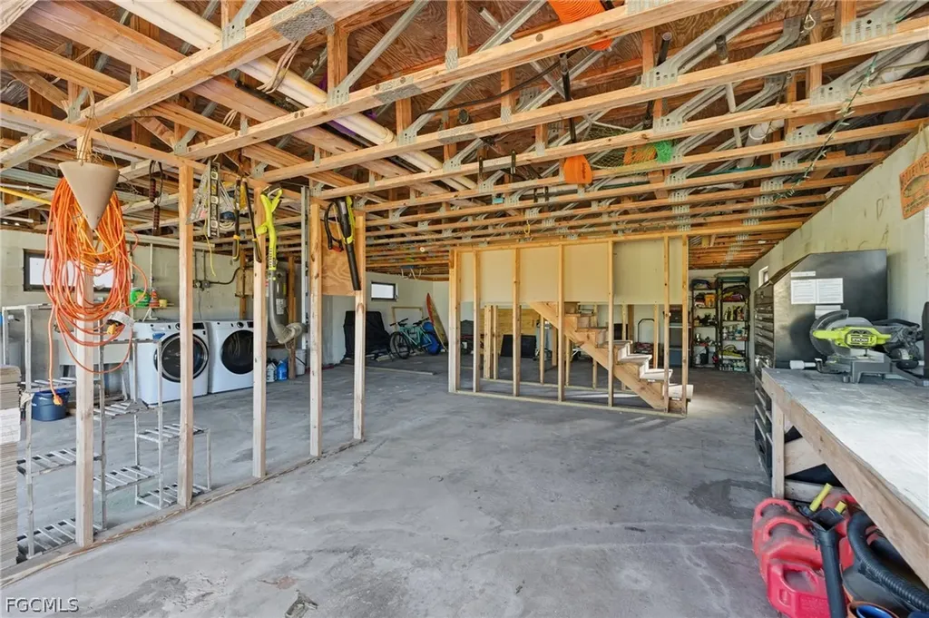 373 Hile Lane Punta Gorda FL 33982