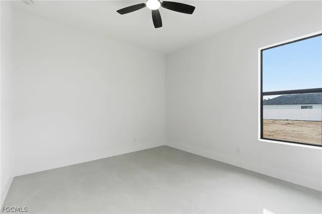 2000 SW 30th Terrace Cape Coral FL 33914