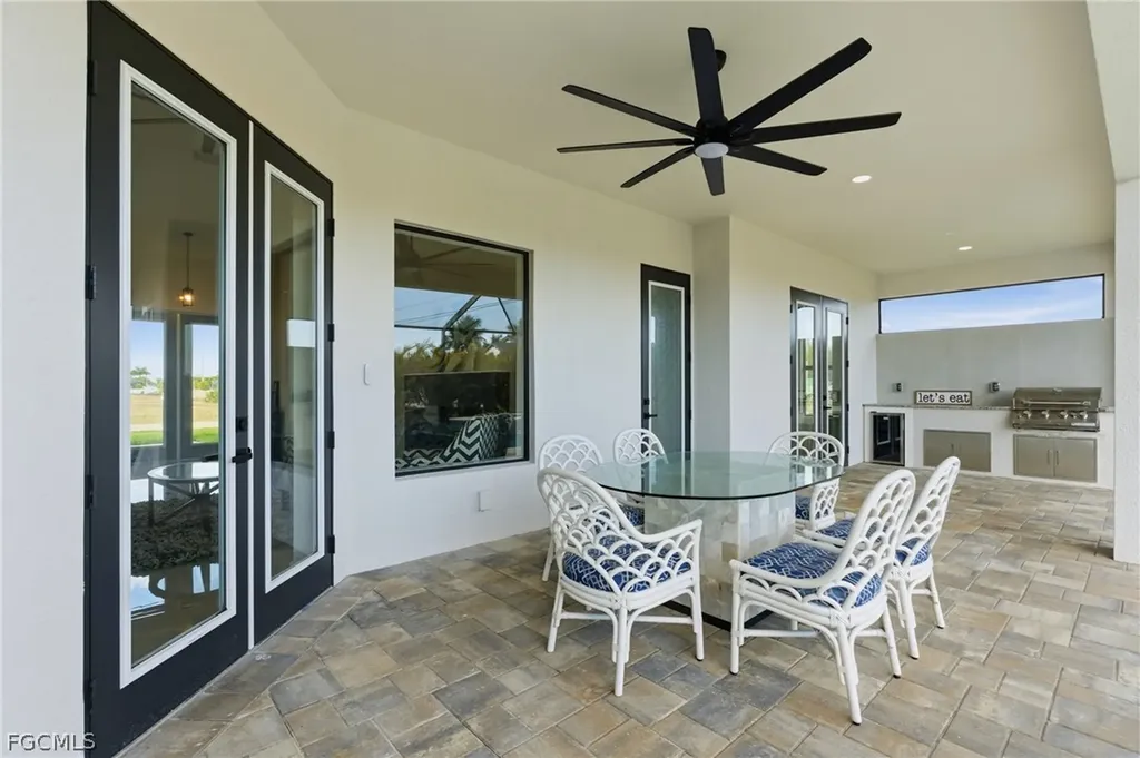 2000 SW 30th Terrace Cape Coral FL 33914