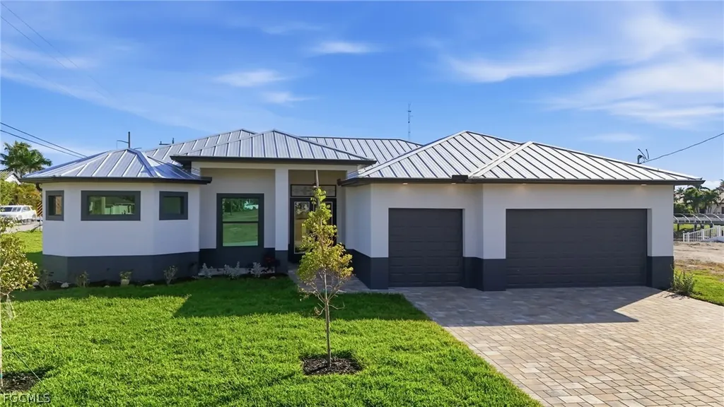 2000 SW 30th Terrace Cape Coral FL 33914