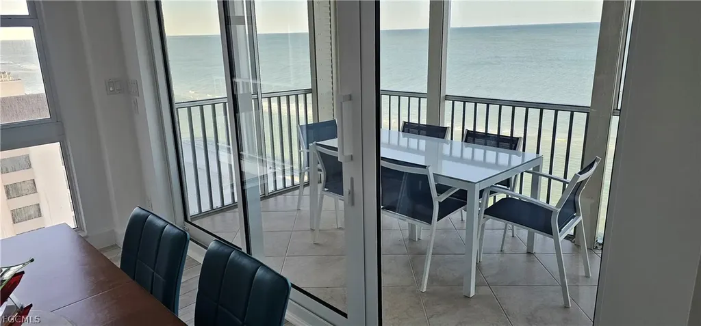10691 Gulf Shore Drive E Naples FL 34108