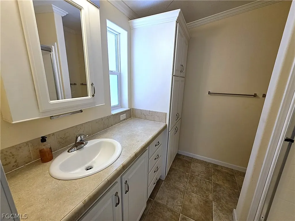 5881 Brightwood Drive Fort Myers FL 33905