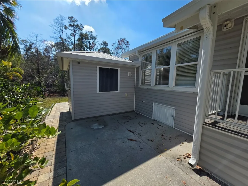 5881 Brightwood Drive Fort Myers FL 33905