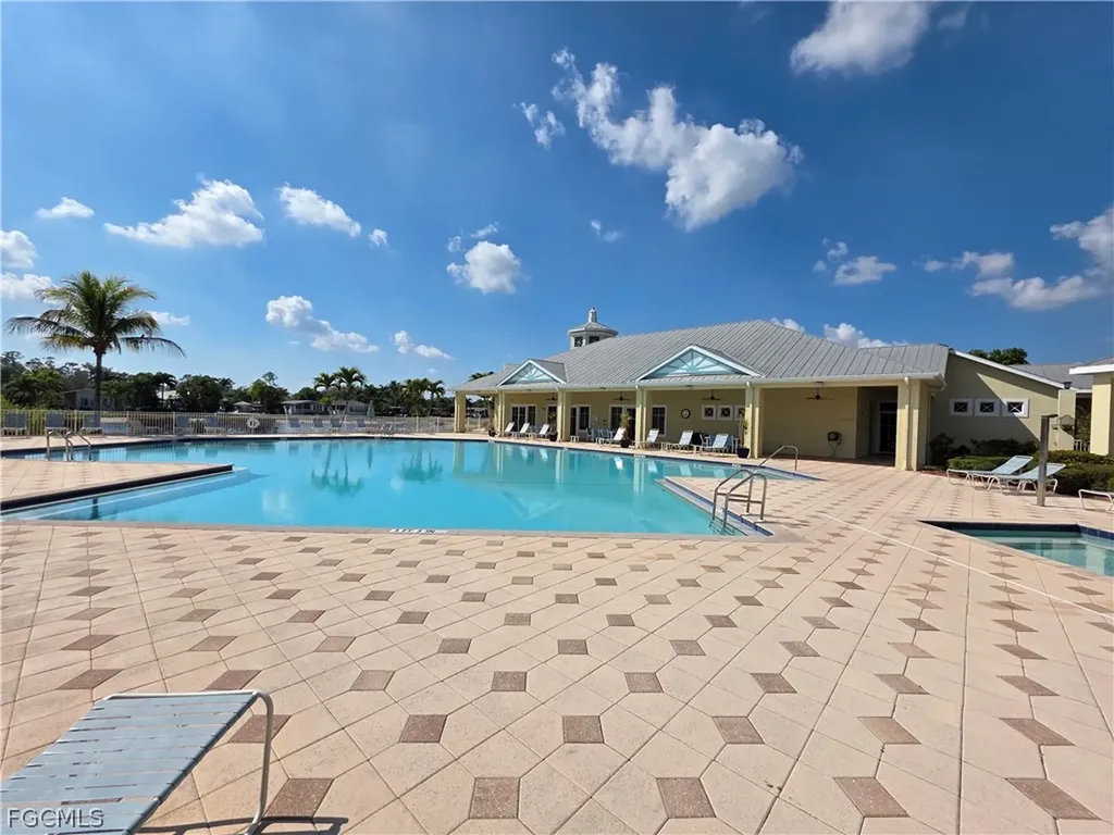 5881 Brightwood Drive Fort Myers FL 33905