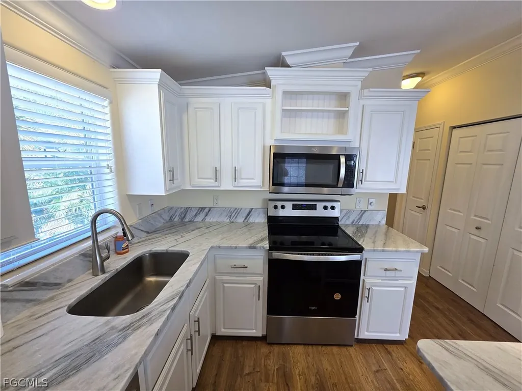 5881 Brightwood Drive Fort Myers FL 33905