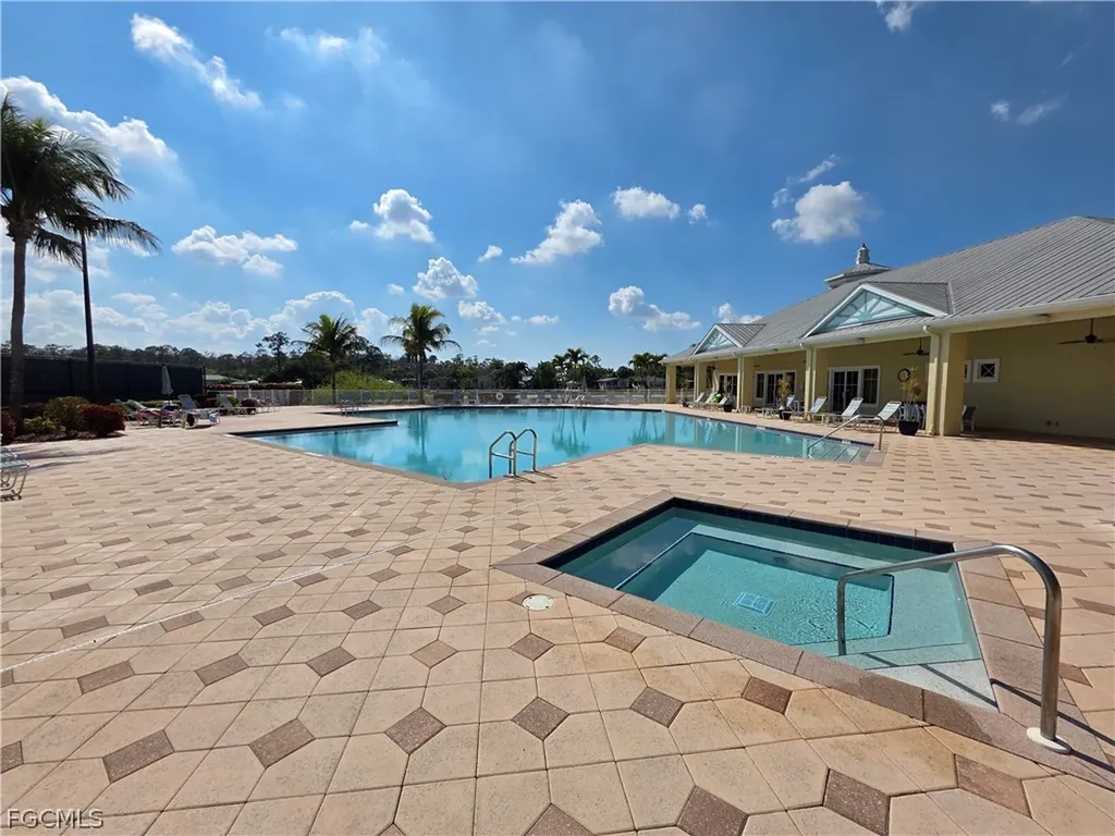 5881 Brightwood Drive Fort Myers FL 33905