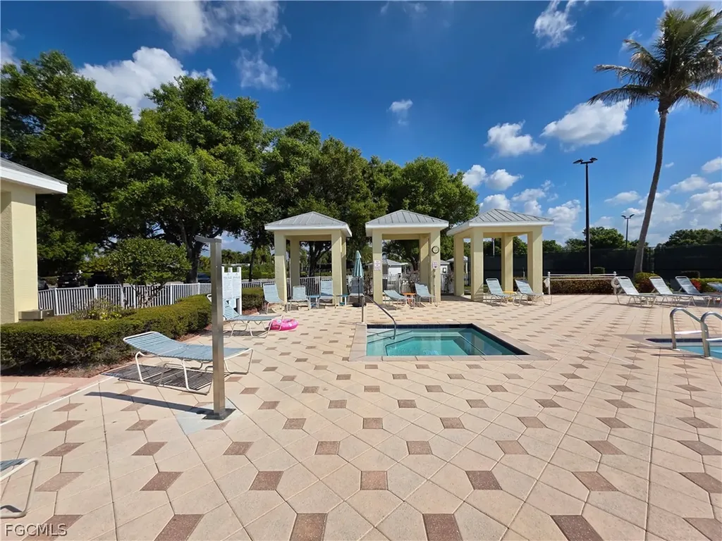 5881 Brightwood Drive Fort Myers FL 33905