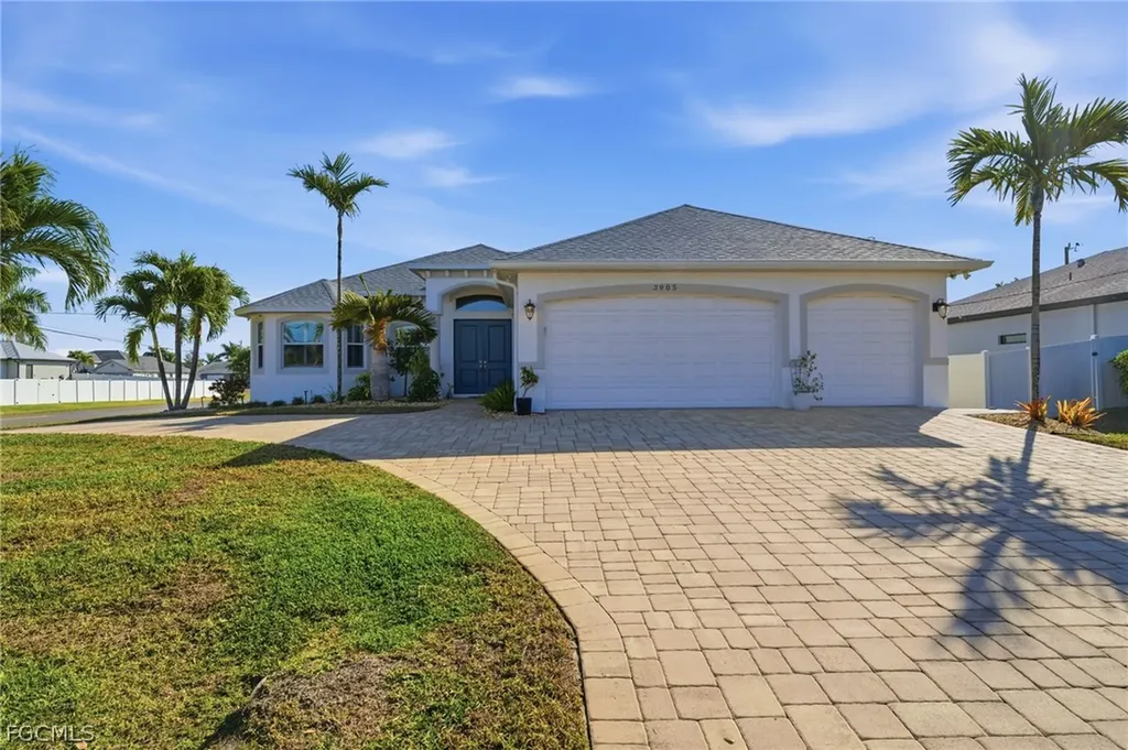 3905 Agualinda Boulevard Cape Coral FL 33914