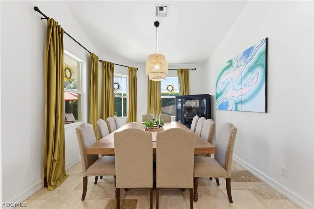 3905 Agualinda Boulevard Cape Coral FL 33914