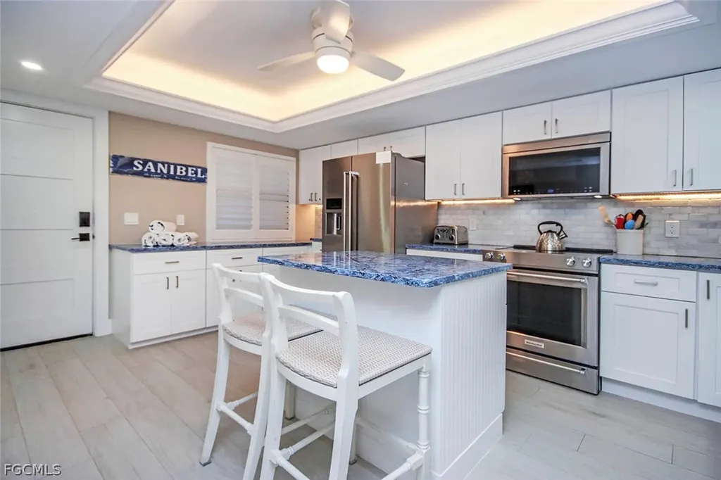 2445 W Gulf Drive Sanibel FL 33957