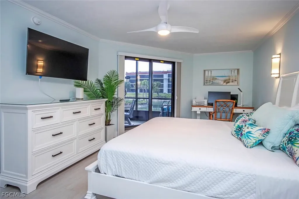 2445 W Gulf Drive Sanibel FL 33957