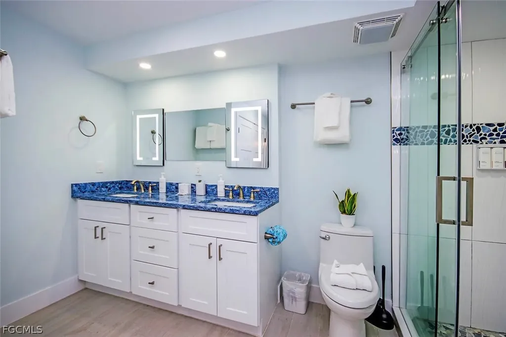 2445 W Gulf Drive Sanibel FL 33957