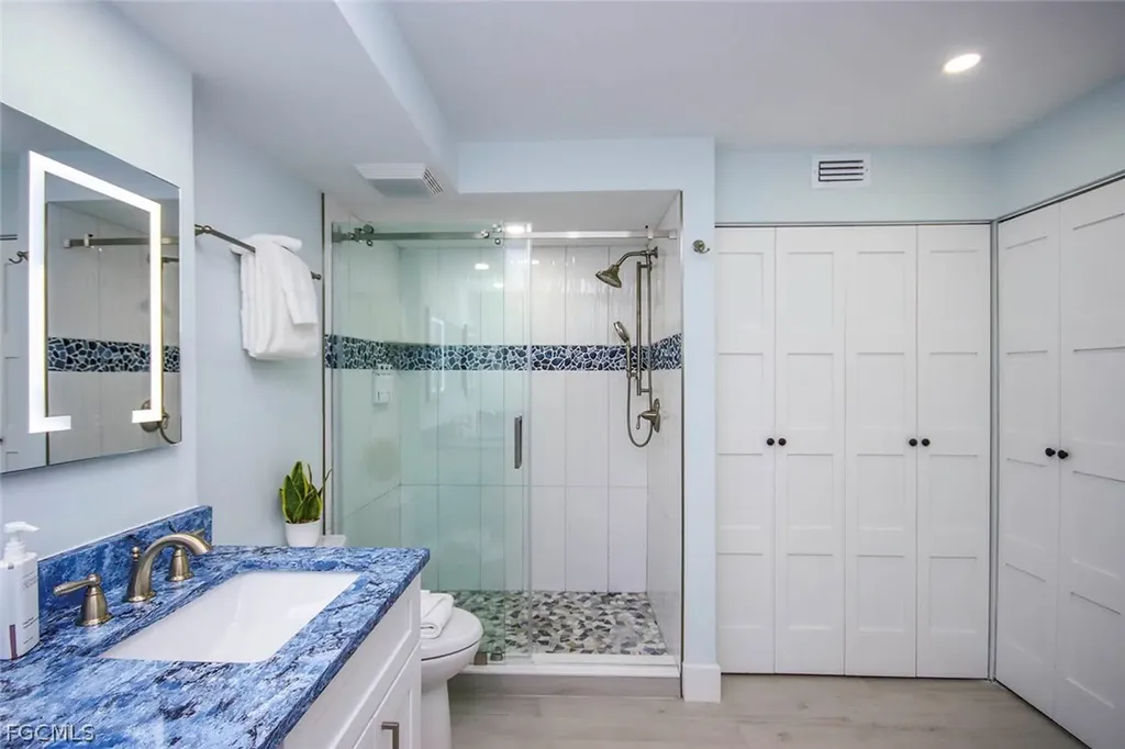 2445 W Gulf Drive Sanibel FL 33957