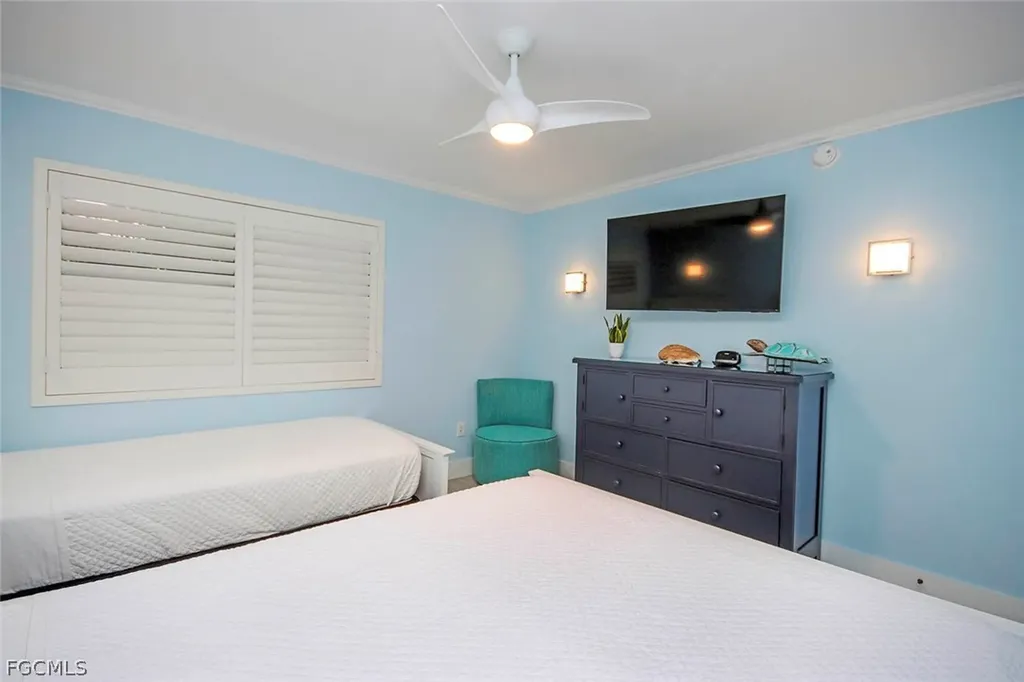 2445 W Gulf Drive Sanibel FL 33957