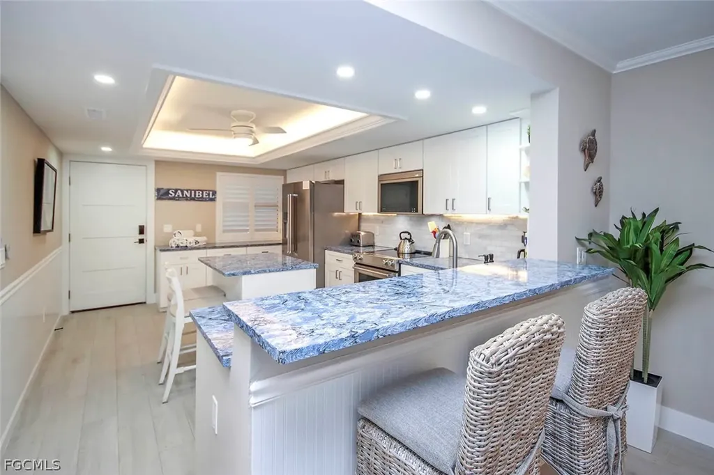 2445 W Gulf Drive Sanibel FL 33957