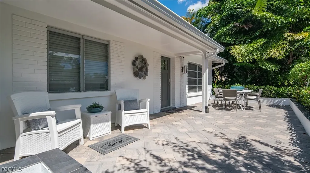 1051 Cypress Woods Drive Naples FL 34103