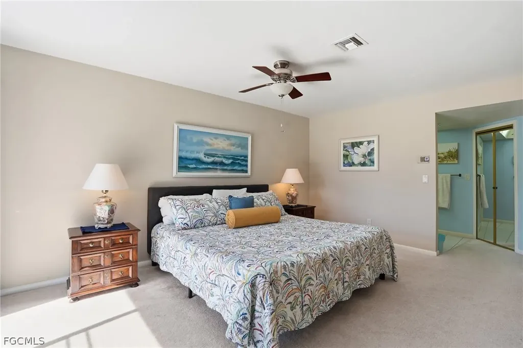 3878 SE 7th Place Cape Coral FL 33904