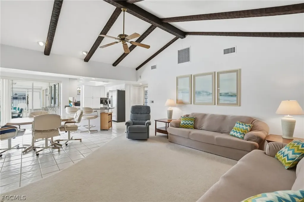 3878 SE 7th Place Cape Coral FL 33904
