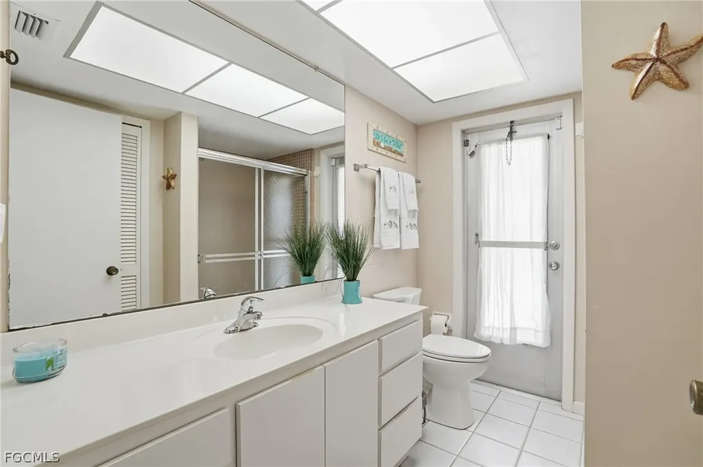 3878 SE 7th Place Cape Coral FL 33904