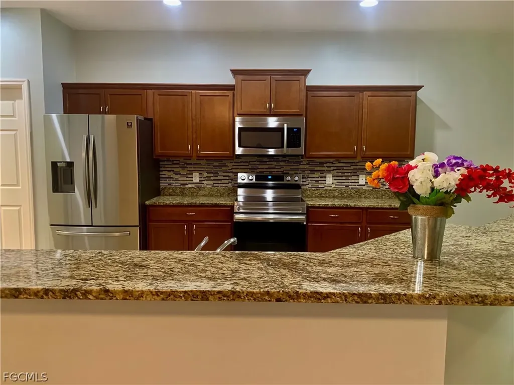 2322 SW 27th Street Cape Coral FL 33914