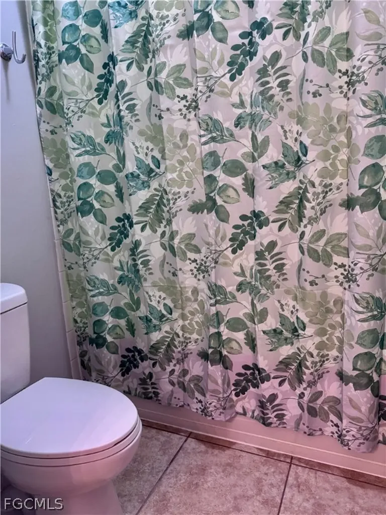2322 SW 27th Street Cape Coral FL 33914