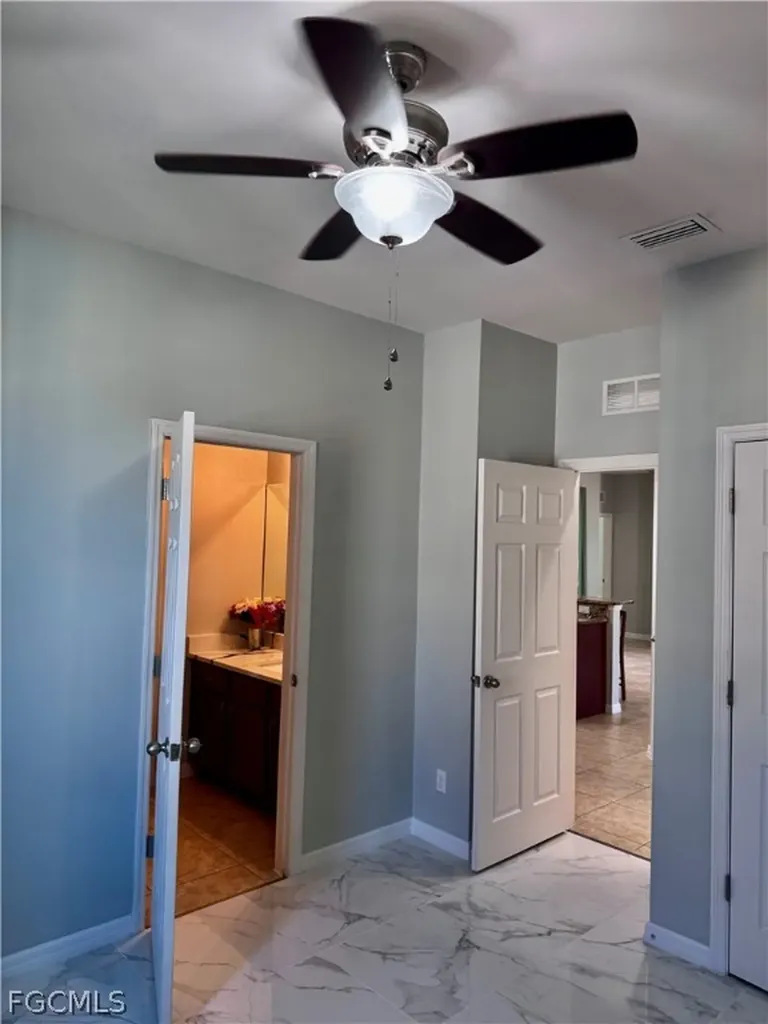 2322 SW 27th Street Cape Coral FL 33914
