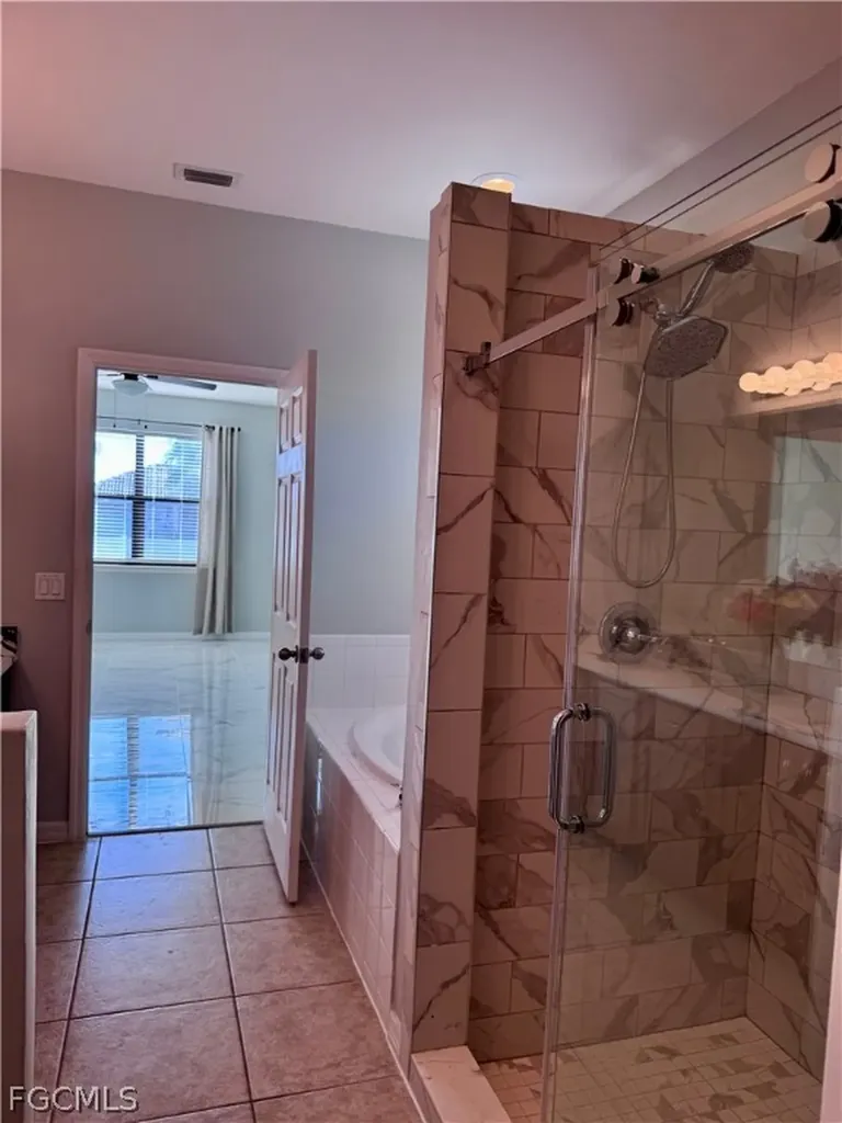 2322 SW 27th Street Cape Coral FL 33914