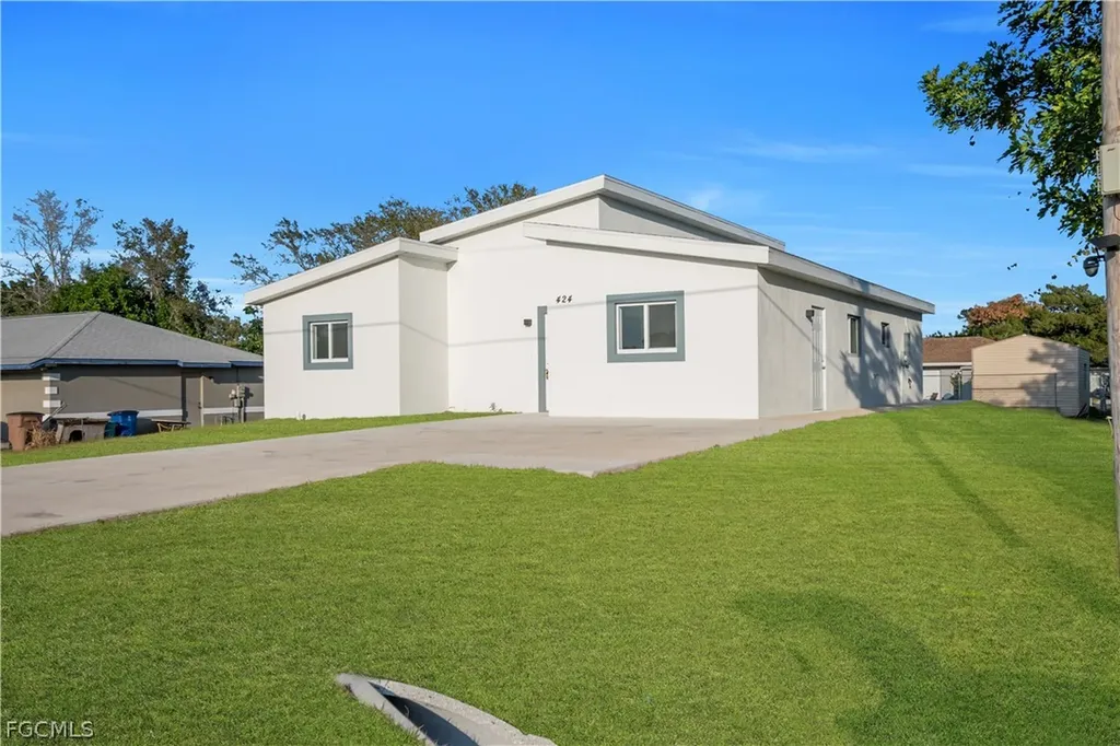 424 Alabama Road S Lehigh Acres FL 33936
