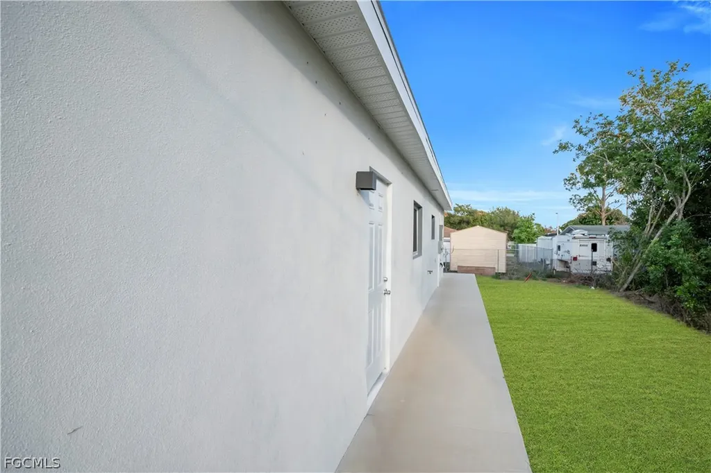 424 Alabama Road S Lehigh Acres FL 33936