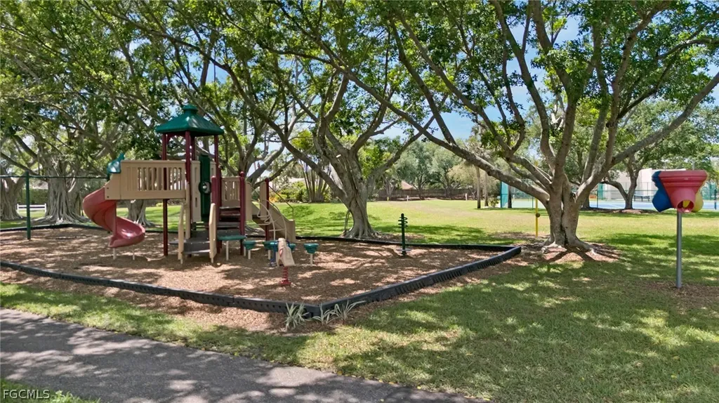9321 Alamander Court Fort Myers FL 33919