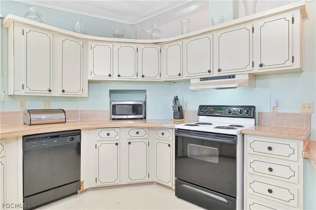 9867 Sugarberry Way Fort Myers FL 33905