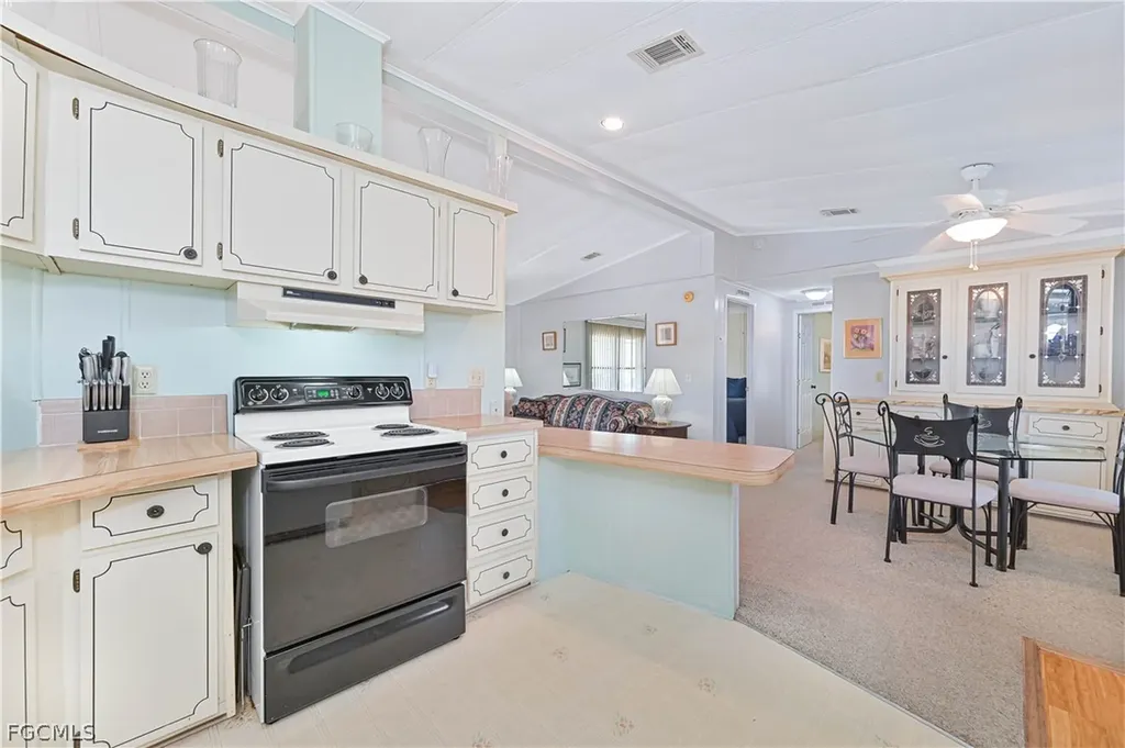 9867 Sugarberry Way Fort Myers FL 33905