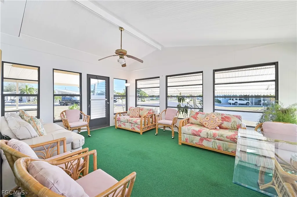 9867 Sugarberry Way Fort Myers FL 33905