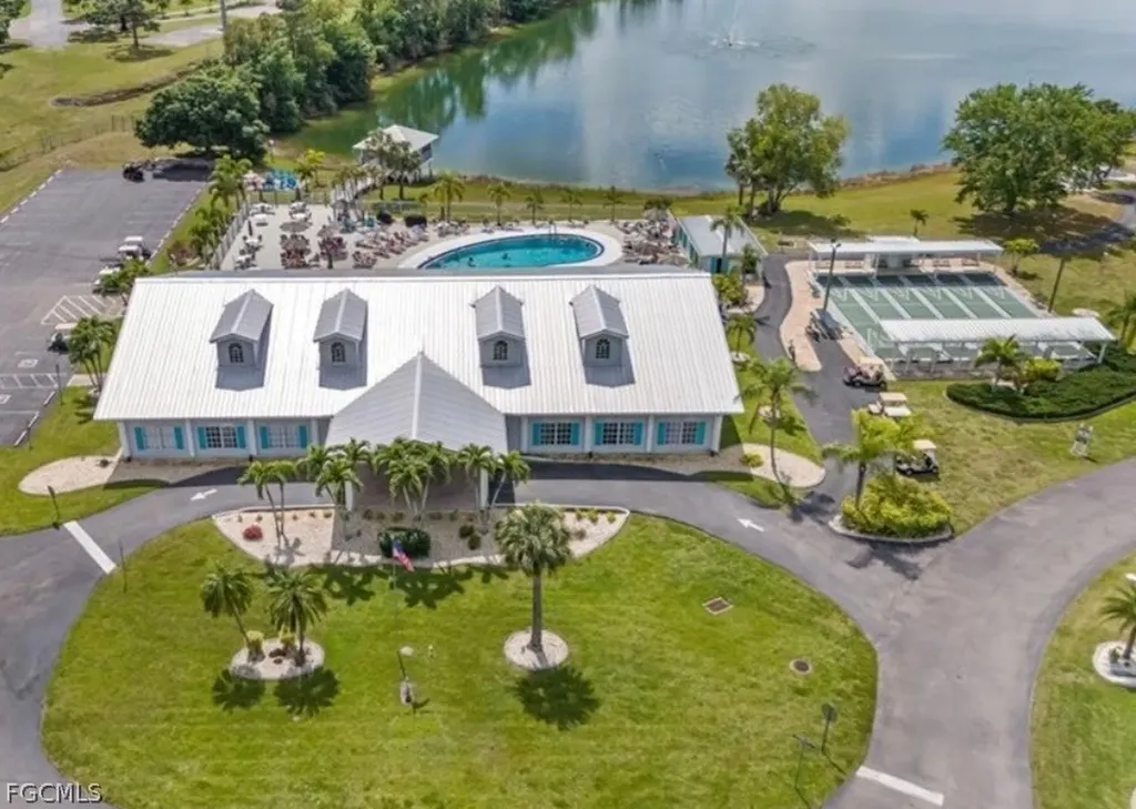 9867 Sugarberry Way Fort Myers FL 33905