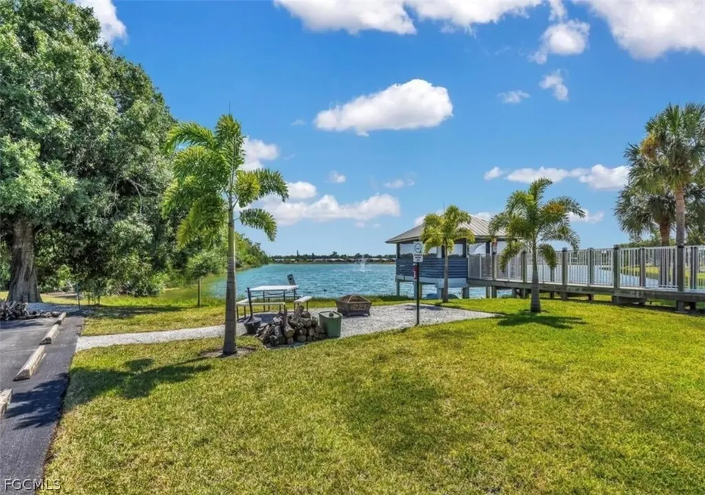 9867 Sugarberry Way Fort Myers FL 33905