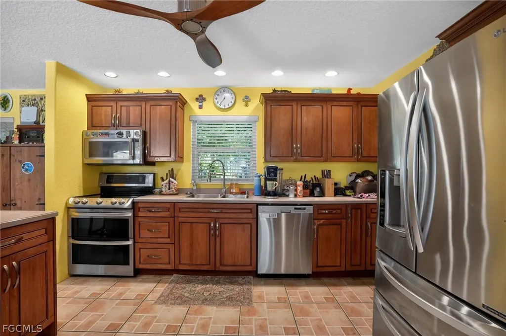1259 Cleburne Drive Fort Myers FL 33919