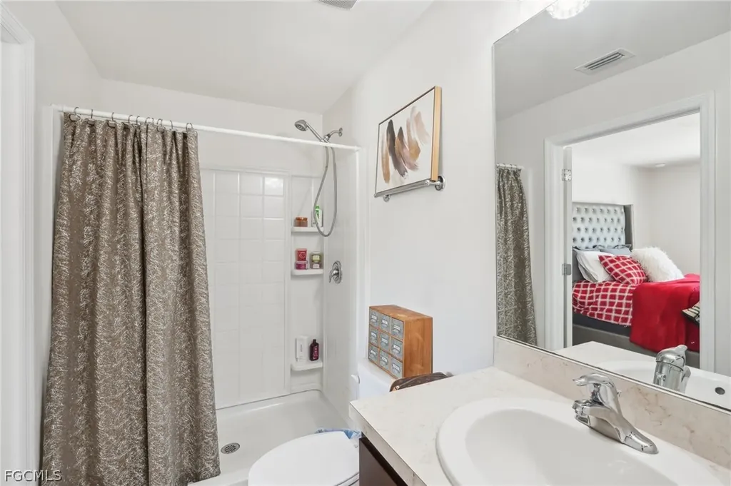 3306 Acapulco Circle Cape Coral FL 33909