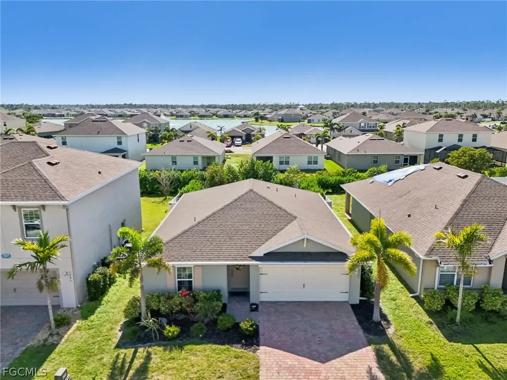 3306 Acapulco Circle Cape Coral FL 33909
