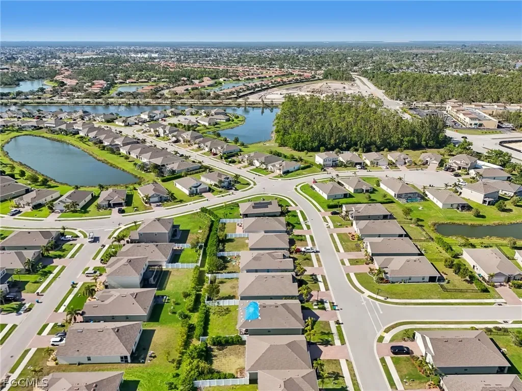 3306 Acapulco Circle Cape Coral FL 33909